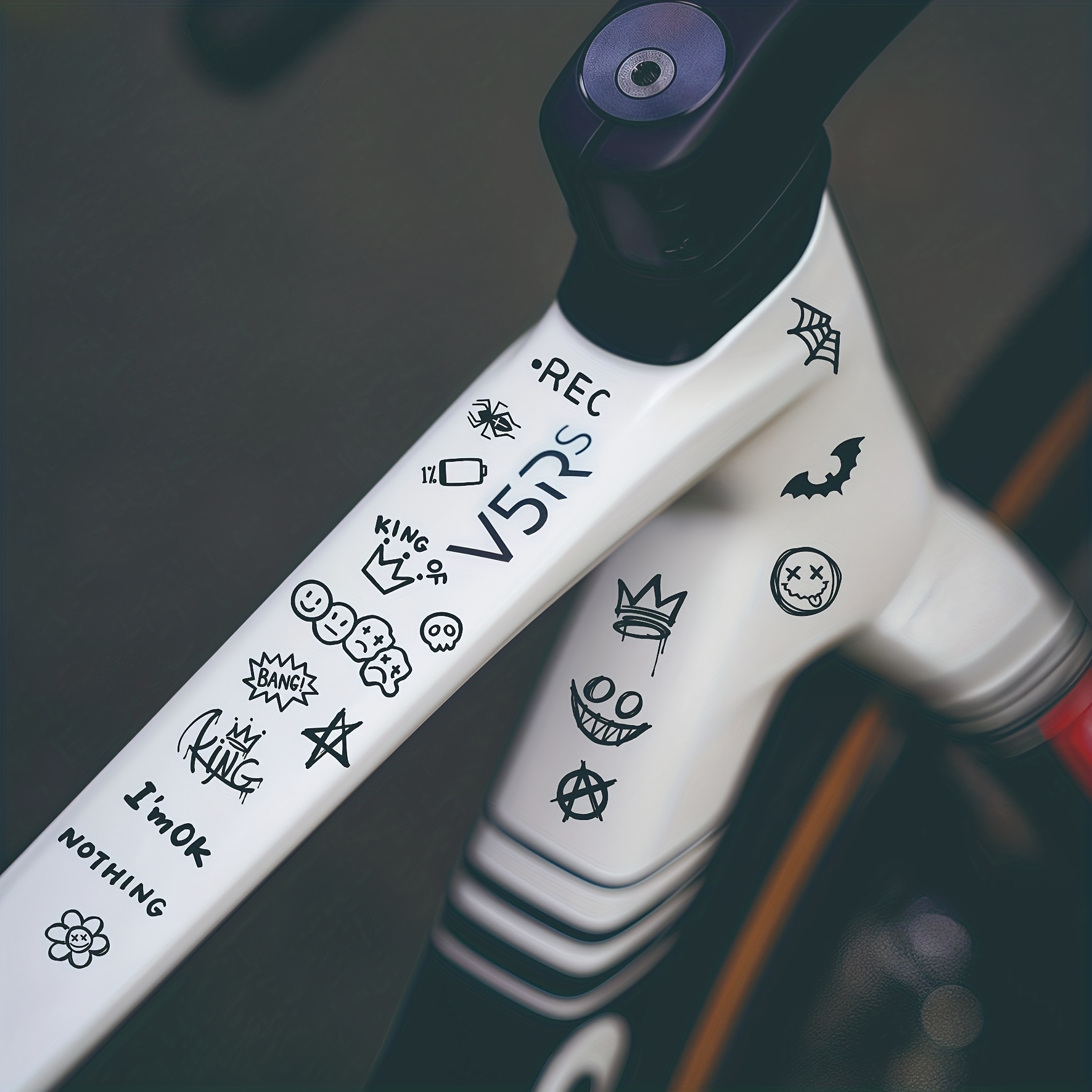 1set Graffiti Animation Simple - Cycling Gear Travel Bag 评论和价格
